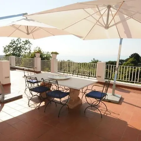 Calliope With Beautiful View Villa