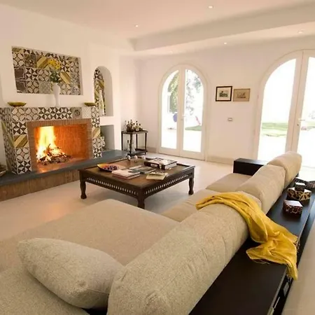 Calliope With Beautiful View Villa *